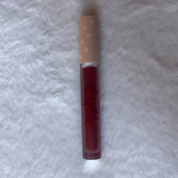 Kylie Cosmetics Matte Liquid Lipstick - Picture 2 of 6